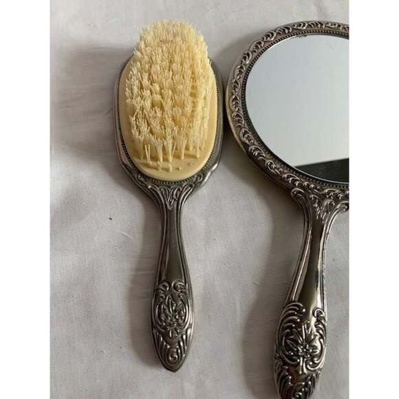Vintage Vanity Silver Plated Hand mirror brush & comb set - Picture 15 of 16